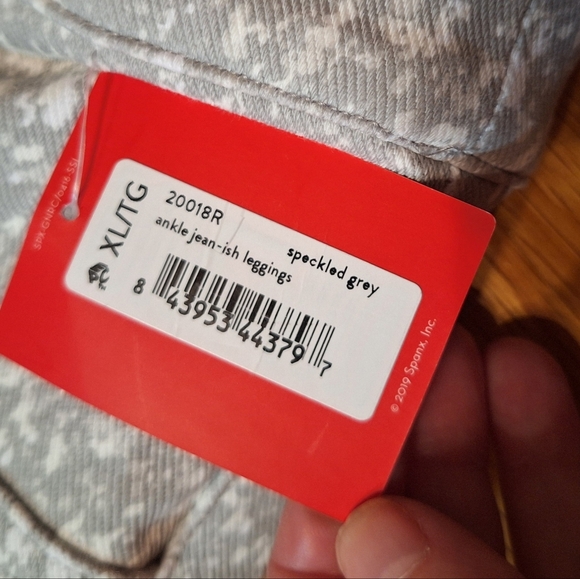 Spanx Ankle Jean-ish Legging Jeggings Speckled Gray Ladies XL NWT Slimming - Picture 3 of 4